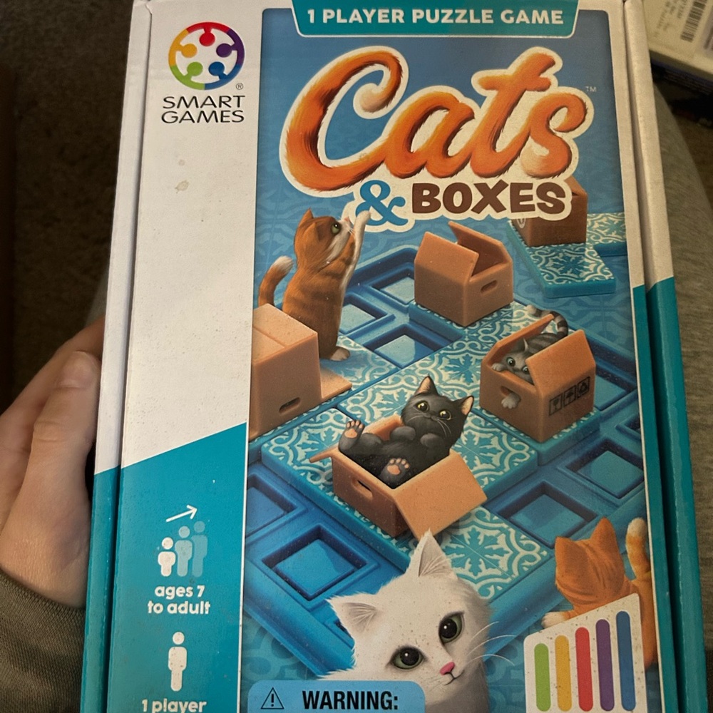 Cats & Boxes Puzzle Game